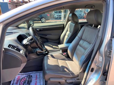 HONDA Civic 1.8 16V 4P FLEX LXS AUTOM�TICO, Foto 8