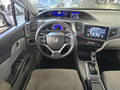HONDA Civic 1.8 16V 4P FLEX LXS AUTOM�TICO, Foto 10