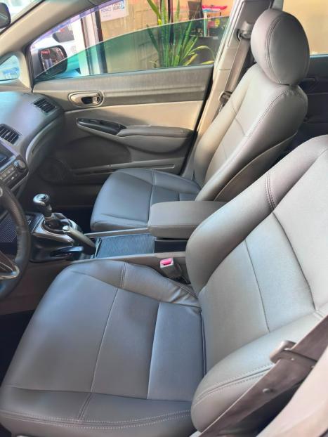 HONDA Civic 1.8 16V 4P LXS, Foto 9