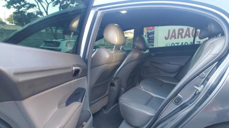 HONDA Civic 1.8 16V 4P FLEX LXS AUTOM�TICO, Foto 9