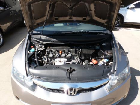 HONDA Civic 1.8 16V 4P FLEX LXS AUTOM�TICO, Foto 8