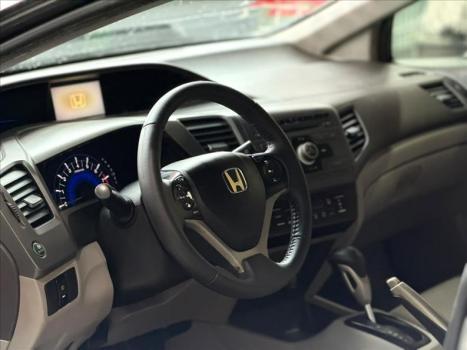 HONDA Civic 1.8 16V 4P FLEX LXS AUTOM�TICO, Foto 4