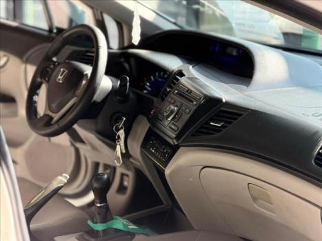 HONDA Civic 1.8 16V 4P FLEX LXS, Foto 5