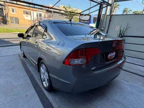 HONDA Civic 1.8 16V 4P FLEX LXS AUTOMÁTICO, Foto 4