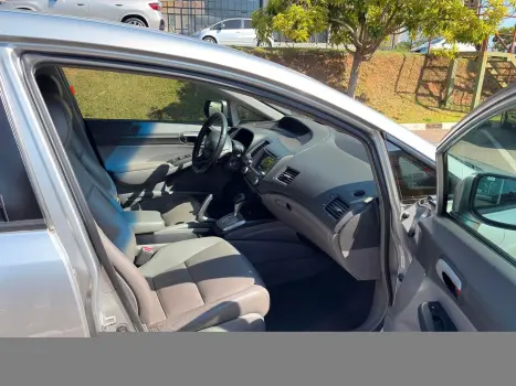 HONDA Civic 1.8 16V 4P LXS AUTOM�TICO, Foto 7