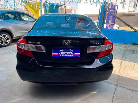 HONDA Civic 1.8 16V 4P FLEX LXS AUTOM�TICO, Foto 5