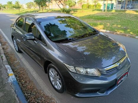 HONDA Civic 1.8 16V 4P LXS AUTOMÁTICO, Foto 4