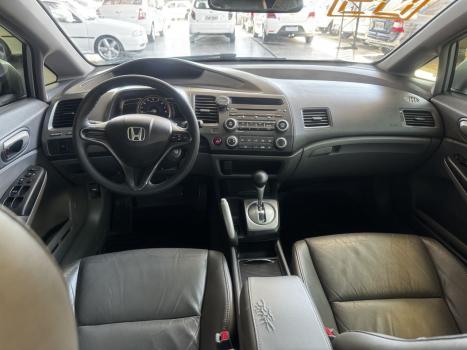 HONDA Civic 1.8 16V 4P FLEX LXS AUTOMÁTICO, Foto 8
