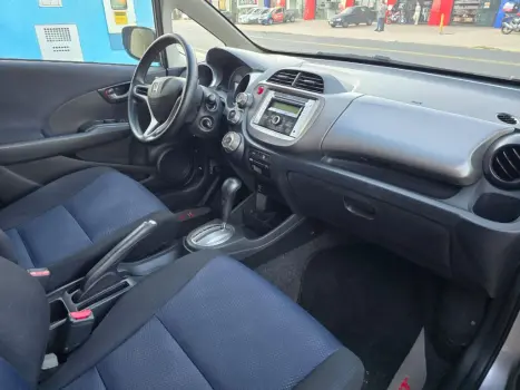 HONDA Fit 1.4 16V 4P LX FLEX AUTOM�TICO, Foto 8