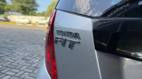 HONDA Fit 1.4 4P LX AUTOM�TICO, Foto 7