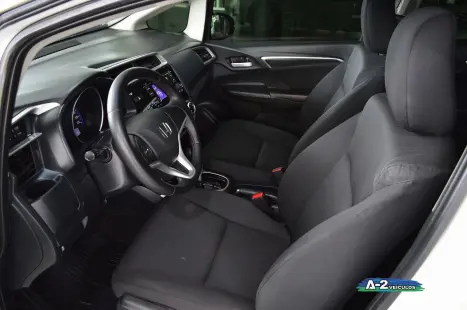 HONDA Fit 1.5 16V 4P LX FLEX AUTOMÁTICO, Foto 14 HONDA Fit 1.5 16V 4P LX FLEX AUTOMÁTICO, Foto 14