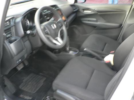 HONDA Fit 1.5 16V 4P PERSONAL FLEX AUTOMÁTICO CVT, Foto 11 HONDA Fit 1.5 16V 4P PERSONAL FLEX AUTOMÁTICO CVT, Foto 11