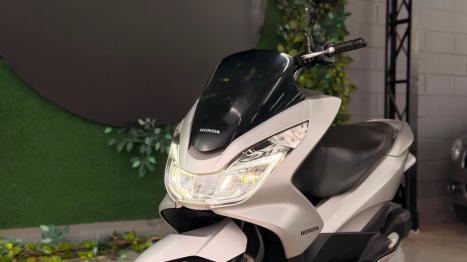 HONDA PCX 150 DLX, Foto 3