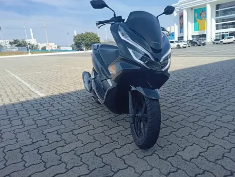 HONDA PCX 150 DLX, Foto 1