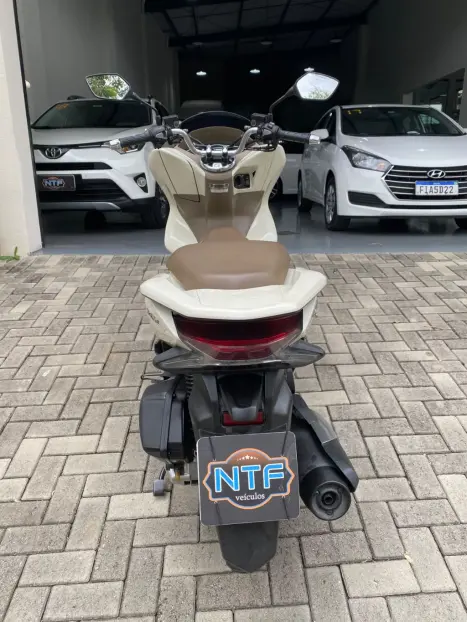 HONDA PCX 150 DLX, Foto 9