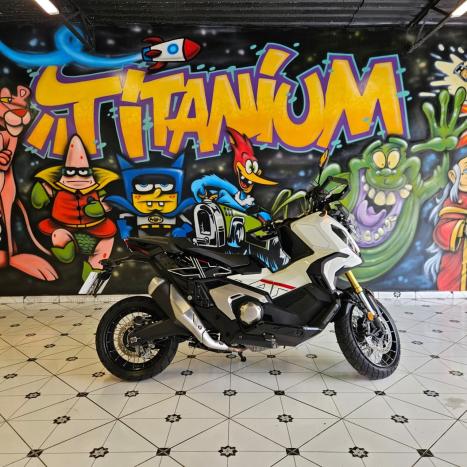 HONDA X-ADV 750 , Foto 6