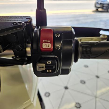 HONDA X-ADV 750 , Foto 10