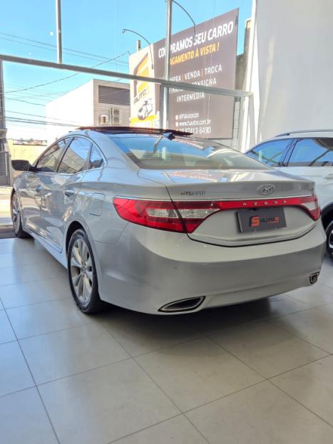 HYUNDAI Azera 3.0 V6 24V GDI AUTOM�TICO, Foto 3