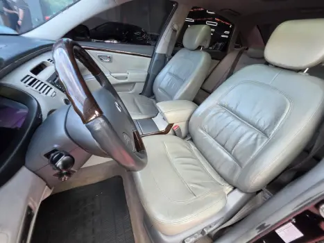 HYUNDAI Azera 3.3 V6 24V GLS AUTOM�TICO, Foto 7