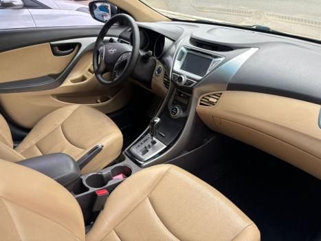 HYUNDAI Elantra 1.8 16V 4P GLS AUTOM�TICO, Foto 11