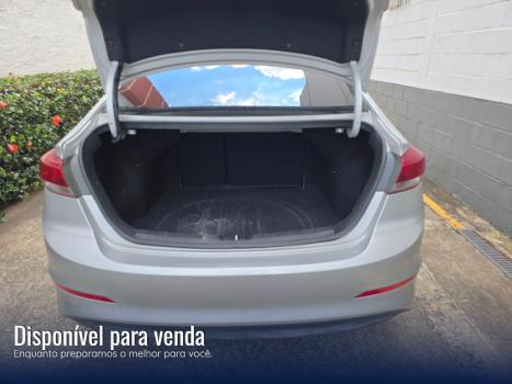 HYUNDAI Elantra 2.0 16V 4P FLEX AUTOMÁTICO, Foto 17