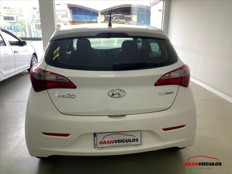 HYUNDAI HB 20 Hatch 1.6 16V 4P FLEX COMFORT, Foto 5