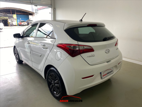 HYUNDAI HB 20 Hatch 1.6 16V 4P FLEX COMFORT, Foto 6