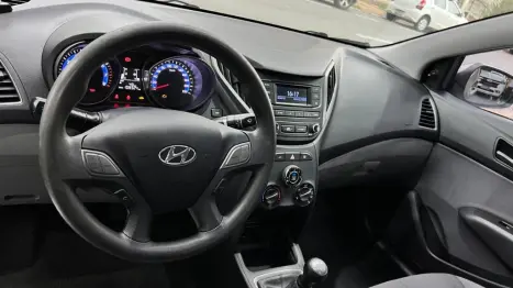 HYUNDAI HB 20 Hatch 1.0 12V 4P FLEX UNIQUE, Foto 10