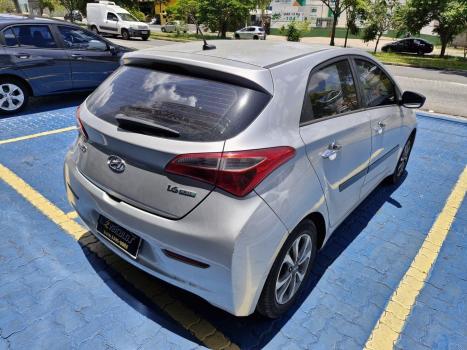 HYUNDAI HB 20 Hatch 1.6 16V 4P FLEX COMFORT PLUS, Foto 2