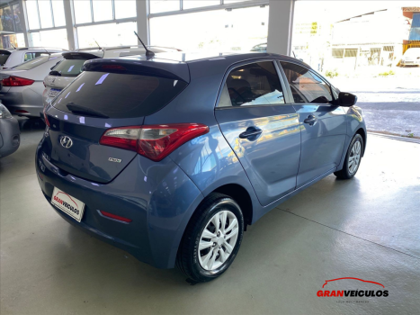 HYUNDAI HB 20 Hatch 1.0 12V 4P FLEX COMFORT PLUS, Foto 4