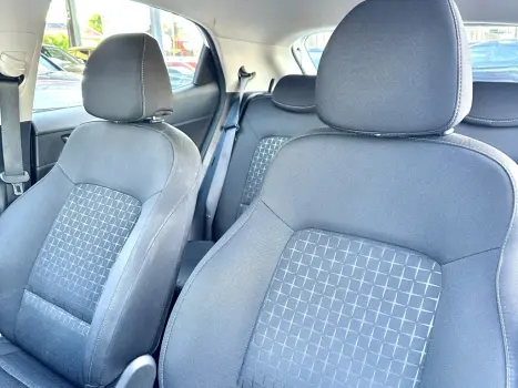 HYUNDAI HB 20 Hatch 1.0 12V 4P FLEX TGDI TURBO COMFORT AUTOM�TICO, Foto 4