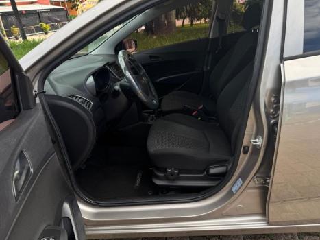 HYUNDAI HB 20 Hatch 1.0 12V 4P FLEX UNIQUE, Foto 9