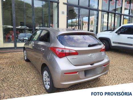 HYUNDAI HB 20 Hatch , Foto 3