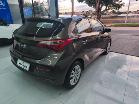 HYUNDAI HB 20 Hatch 1.0 12V 4P FLEX COMFORT, Foto 4