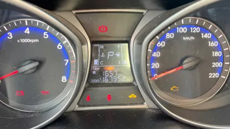 HYUNDAI HB 20 Hatch 1.6 16V 4P FLEX COMFORT PLUS AUTOM�TICO, Foto 10