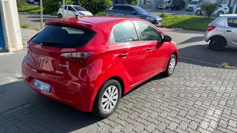 HYUNDAI HB 20 Hatch 1.6 16V 4P FLEX COMFORT PLUS AUTOM�TICO, Foto 14
