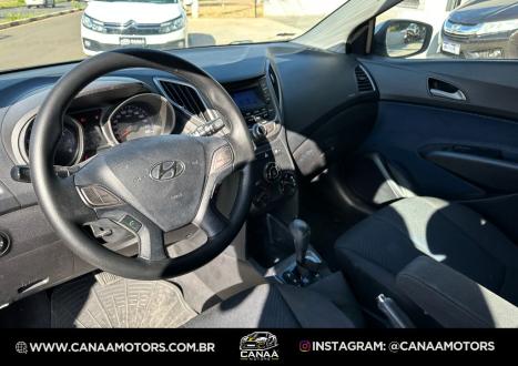 HYUNDAI HB 20 Hatch 1.6 16V 4P FLEX COMFORT PLUS AUTOM�TICO, Foto 9
