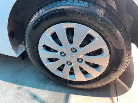 HYUNDAI HB 20 Hatch 1.0 12V 4P FLEX UNIQUE, Foto 16