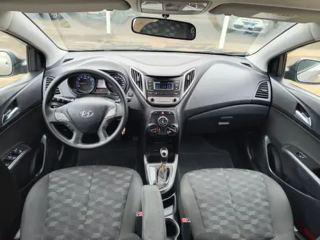 HYUNDAI HB 20 Hatch 1.6 16V 4P FLEX COMFORT STYLE AUTOM�TICO, Foto 9