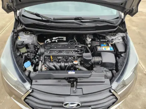 HYUNDAI HB 20 Hatch 1.6 16V 4P FLEX COMFORT STYLE AUTOM�TICO, Foto 14