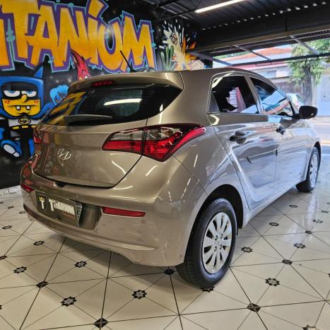 HYUNDAI HB 20 Hatch 1.0 12V 4P FLEX UNIQUE, Foto 7