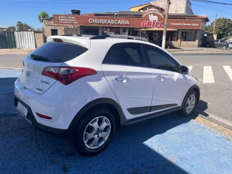 HYUNDAI HB 20 Hatch X 1.6 16V 4P PREMIUM FLEX AUTOM�TICO, Foto 5