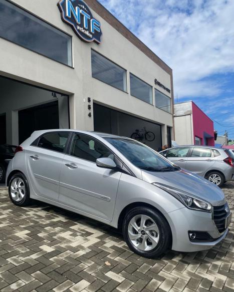 HYUNDAI HB 20 Hatch 1.6 16V 4P PREMIUM FLEX AUTOM�TICO, Foto 3