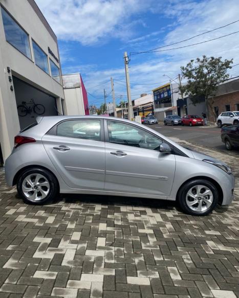 HYUNDAI HB 20 Hatch 1.6 16V 4P PREMIUM FLEX AUTOM�TICO, Foto 4