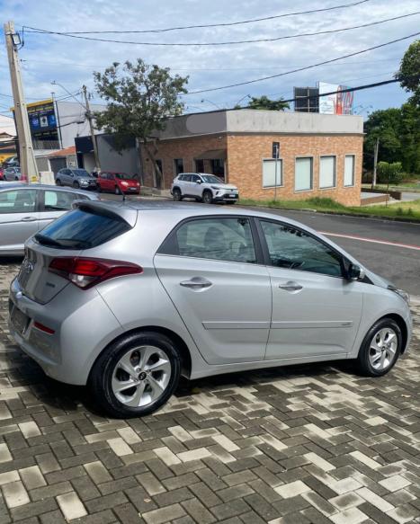 HYUNDAI HB 20 Hatch 1.6 16V 4P PREMIUM FLEX AUTOM�TICO, Foto 5