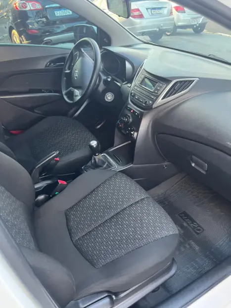 HYUNDAI HB 20 Hatch 1.0 12V 4P FLEX UNIQUE, Foto 5