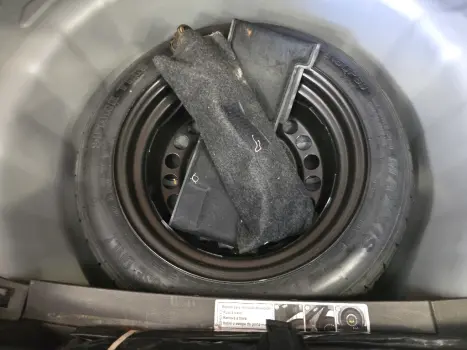 HYUNDAI HB 20 Hatch 1.0 12V 4P FLEX TGDI TURBO DIAMOND AUTOM�TICO, Foto 15