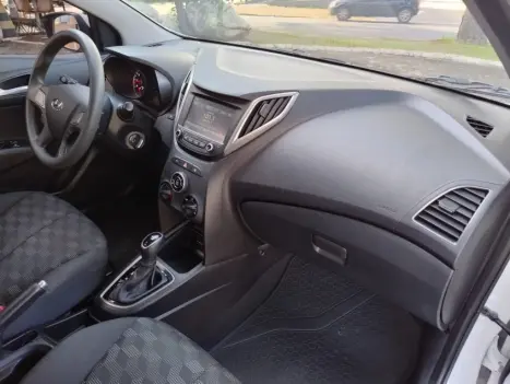 HYUNDAI HB 20 Hatch 1.6 16V 4P FLEX COMFORT PLUS AUTOM�TICO, Foto 11