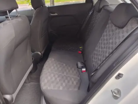 HYUNDAI HB 20 Hatch 1.6 16V 4P FLEX COMFORT PLUS AUTOM�TICO, Foto 14