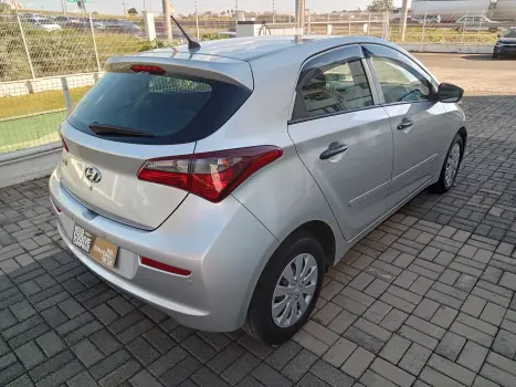 HYUNDAI HB 20 Hatch 1.0 12V 4P FLEX UNIQUE, Foto 3
